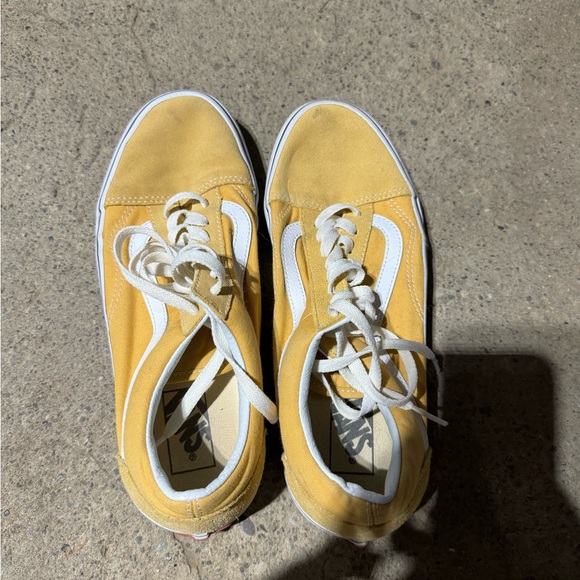 Vans - Picture 4 of 4